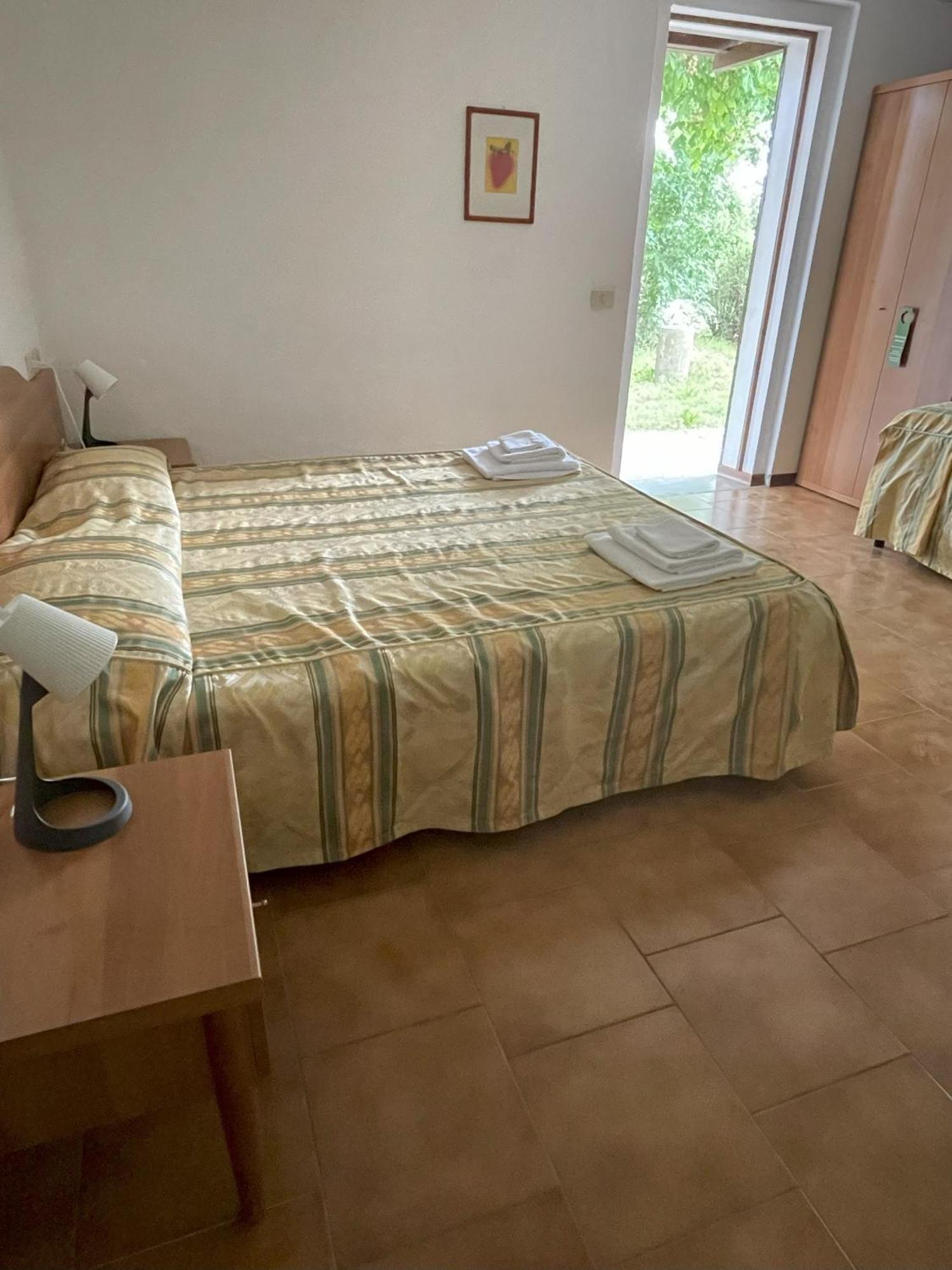 Agriturismo La Lupa Madonna della Provvidenza Eksteriør billede