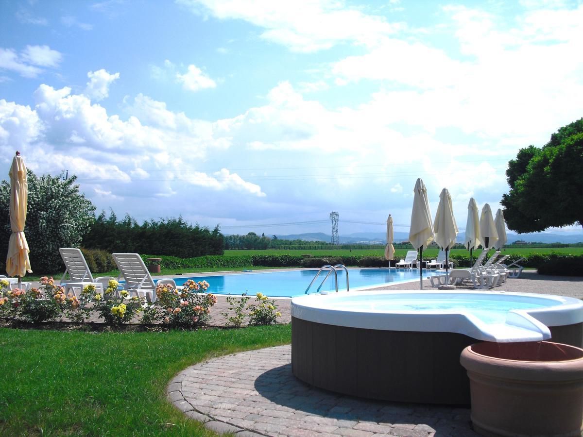 Agriturismo La Lupa Madonna della Provvidenza Eksteriør billede