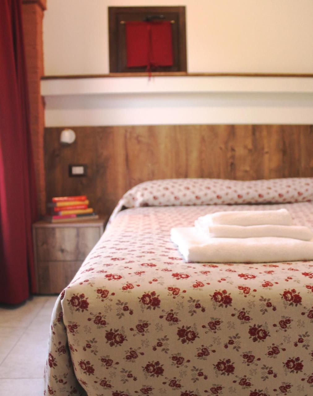 Agriturismo La Lupa Madonna della Provvidenza Eksteriør billede